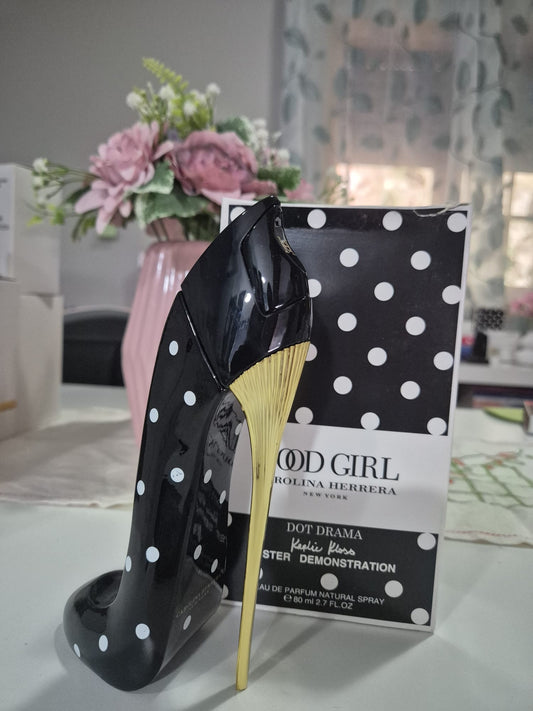 Perfume Not Drama- Carolina Herrera TESTER SEM USO