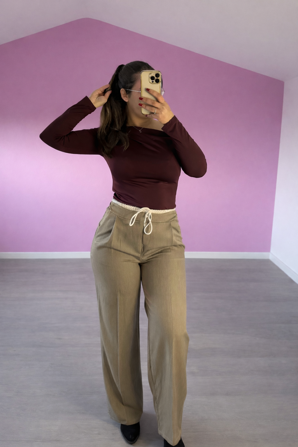 Calças modelo Inspiração Zara