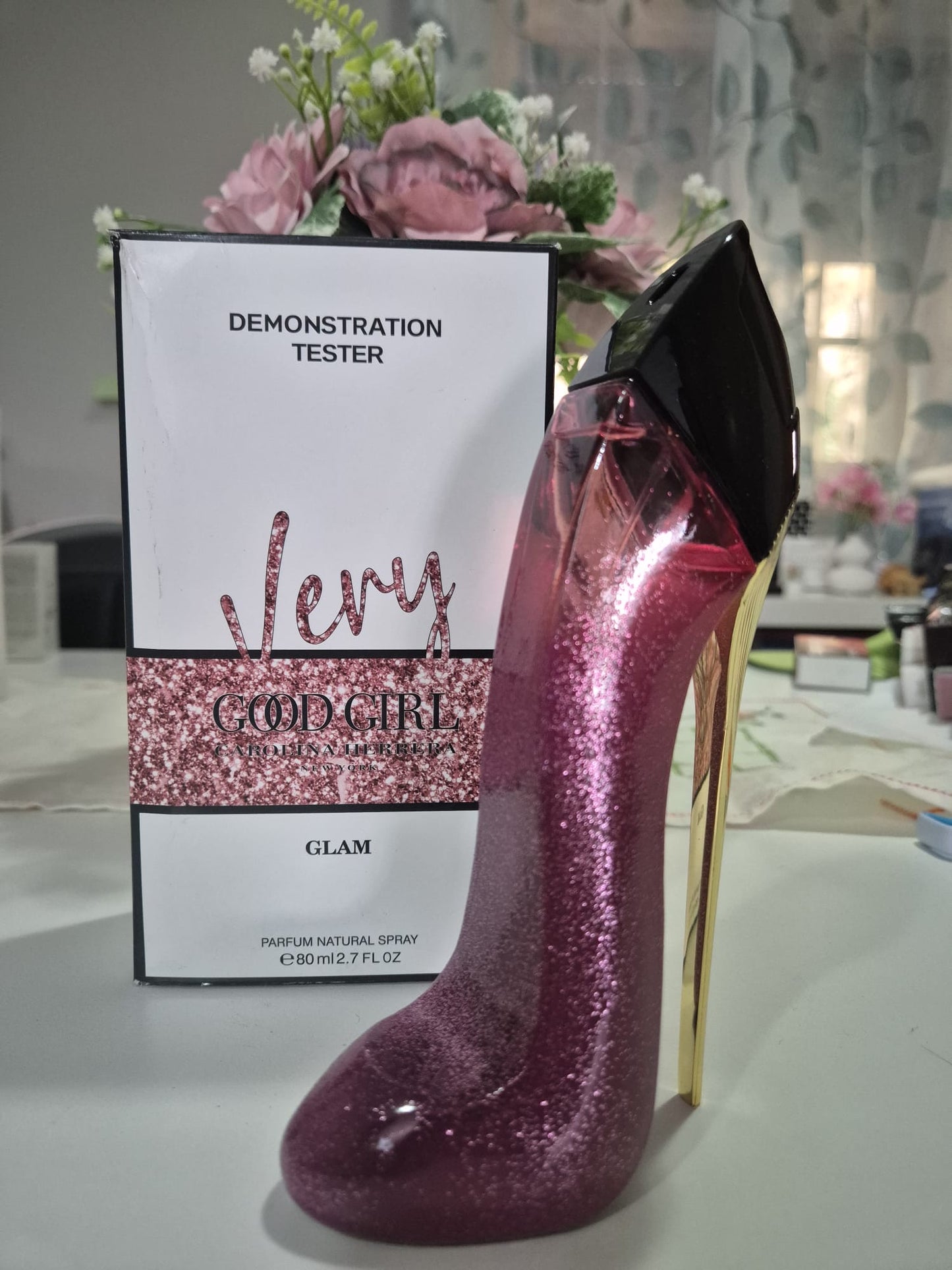 Perfume Very Glam- Carolina Herrera TESTER SEM USO